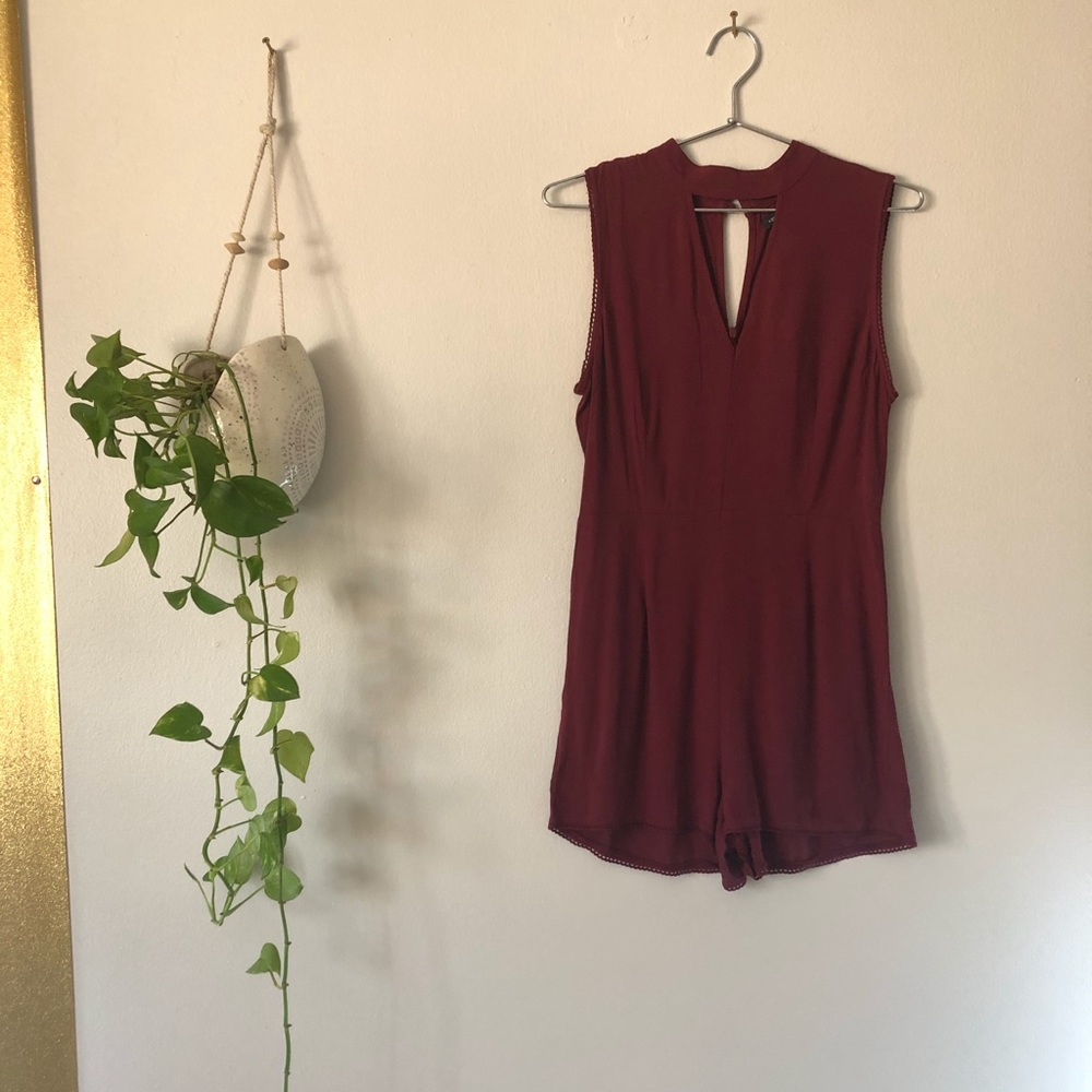 Kendal and Kylie collared Romper with V cut outs